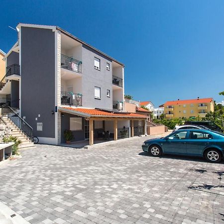 Apartments With A Parking Space Baska, Krk - 18808 Esterno foto